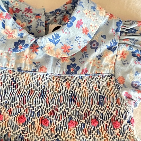 Question Everything liberty print dress size 3-6m - Picture 3 of 4